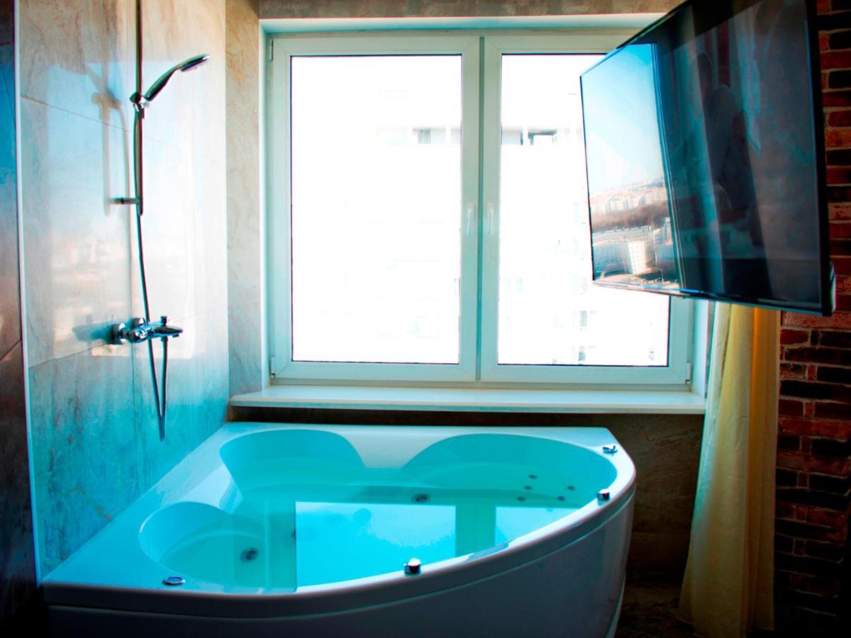 Jacuzzi New Loft Apartcomplex Kaskad, Минск - Центр Города Minsk Dış mekan fotoğraf